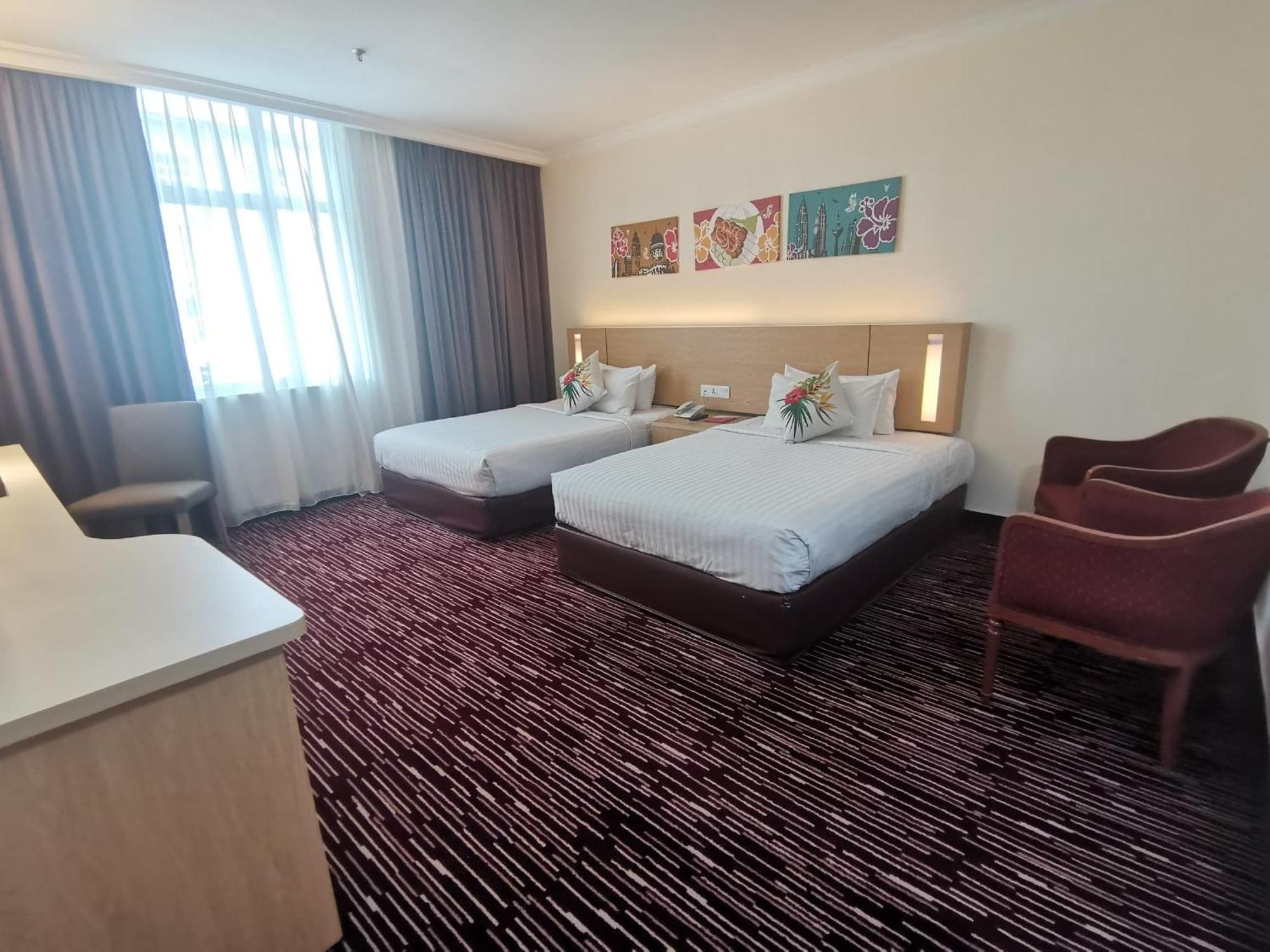 Rhr Hotel Kajang Exterior foto