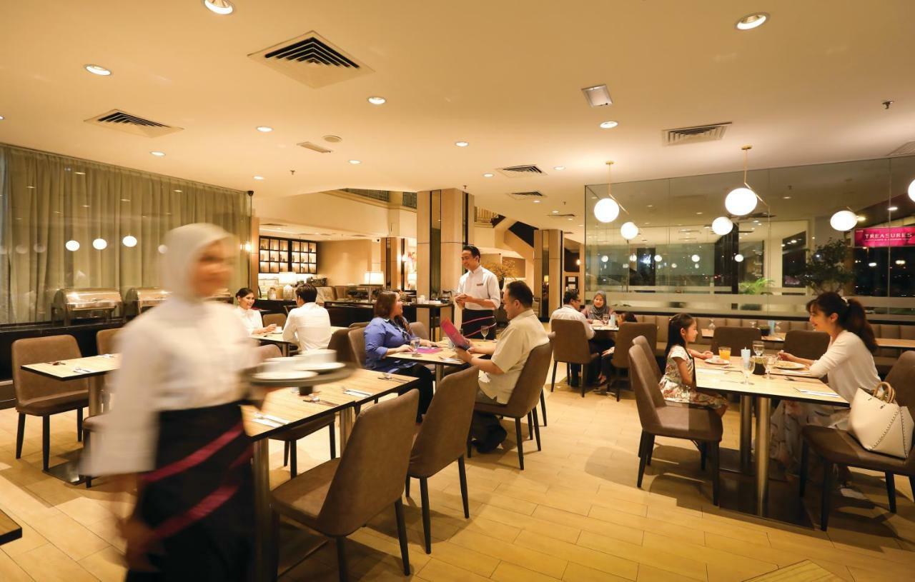 Rhr Hotel Kajang Exterior foto